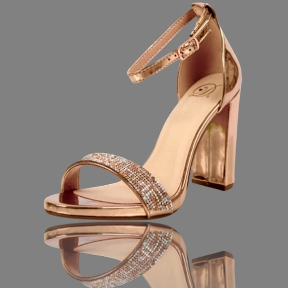 🆕 "New Penny" Metallic Ankle Strap Heels - Picture 6 of 7